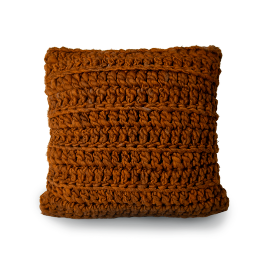 Almofada Lã Merino Castanho Laçada